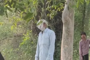 बस्ती में नहीं थम रहा मौत का सिलसिला, थाल्हापार में अर्जुन के पेड़ से लटकता मिला 55 वर्षीय ग्रामीण का शव