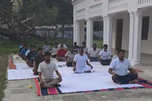 सोहेलवा वन्य जीव प्रभाग के भांभर रेंज में मनाया गया 12वाँ अंतर्राष्ट्रीय योग दिवस