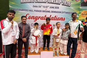 सब जूनियर नेशनल कराटे चैंपियनशिप में गीतांक आयुष ने जीता स्वर्ण पदक