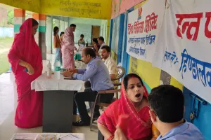 सीएसआर रेनुसागर द्वारा विशेष नि:शुल्क चिकित्सा शिविर आयोजित