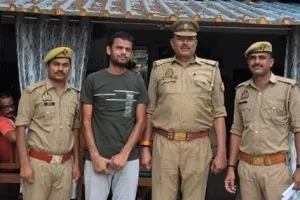 धोखाधड़ी के मामले में फरार वारंटी गिरफ्तार।