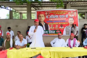 सपा मुखिया के जन्मदिन पर किया पौधारोपण