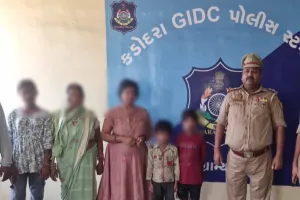 ऑपरेशन मुस्कान के तहत शक्तिनगर पुलिस की बड़ी सफलता, गुमशुदा महिला एवं दो मासूम बच्चों को सकुशल बरामद कर परिजनों को किया  सुपुर्द