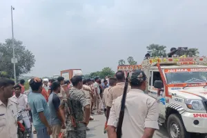 हाईवा की टक्कर से महिला की मौत