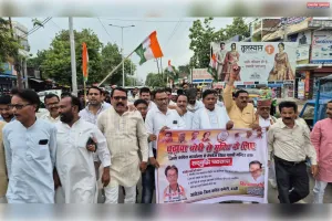 कांग्रेस ने सद्बुद्धि पद यात्रा निकालकर किया श्रीराम मंदिर चढ़ावा प्रकरण के निष्पक्ष जांच की मांग