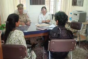 मिशन शक्ति के तहत महिला थाना रॉबर्ट्सगंज के परिवार परामर्श केंद्र की प्रभावी पहल , 09 प्रकरणों की सुनवाई, 06 मामलों में आपसी सहमति से सुलह समझौता