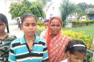 दबंगों ने छोटे-छोटे बच्चों और महिलाओं की जमकर की पिटाई , पति की लाठी डंडों से मार-मार कर बुरी तरह किया घायल पीड़ित