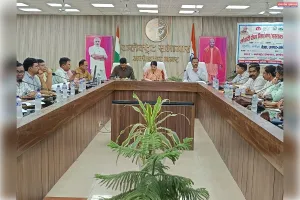 जिलाधिकारी की अध्यक्षता में जिला स्वास्थ्य समिति की समीक्षा बैठक सम्पन्न 