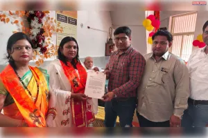 उद्योगों को अलग बिजली लाइन देने की मांग