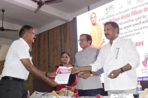 हंडिया में मुख्यमंत्री शिक्षक कैशलेस योजना का शुभारंभ