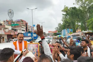 नैनी में उपमुख्यमंत्री केशव प्रसाद मौर्य का  किया भव्य स्वागत।