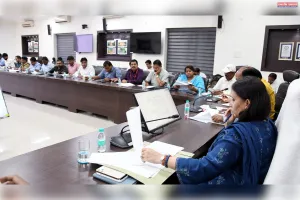 मण्डलायुक्त की अध्यक्षता में मण्डलीय उद्योग बंधु समिति की बैठक