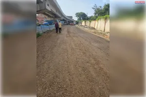 डीएम के निर्देश पर श्रद्धालुओं की यात्रा को सुगम बनाने के लिए कार्य युद्ध स्तर पर जारी