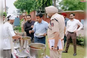 डिप्टी कमिश्नर हिमांशु जैन ने सेंट्रल और बोरस्टल जेल का इंस्पेक्शन किया