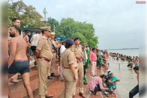 सावन माह के प्रथम सोमवार को, पुलिस उपायुक्त पूर्वी व अपर पुलिस उपायुक्त द्रारा ड्योढ़ी घाट किया निरीक्षण