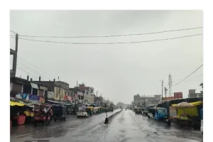 घाटमपुर में 36 घंटे से रूक रूक कर बारिश, किसानों में खुशी तों कहीं मायूसी