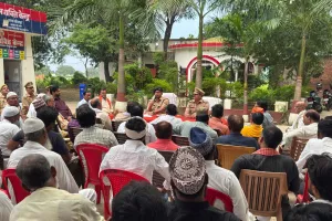 बारावफात, रक्षाबंधन व जन्माष्टमी को लेकर खेसरहा थाने में पीस कमेटी की बैठक
