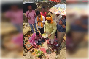 नौ लाख रूपये की लागत से गांधी आदर्श इंटर कॉलेज के खेल मैदान में बनेगा शौचालय