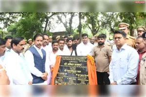 थाना उसका बाजार में प्रशासनिक भवन बनने के पश्चात, यह मॉडल थाना बनेगा : प्रभारी मंत्री