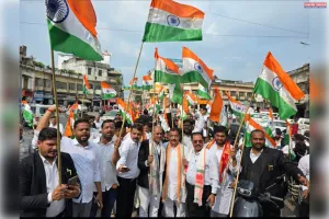 बीजेपी विधि प्रकोष्ठ लखनऊ महानगर के संयोजक के के मिश्रा के नेतृत्व में निकाली गई तिरंगा यात्रा