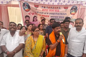 संत रविदास जयंती पर निकली भव्य कलश यात्रा, मंत्री नंदी व पूर्व महापौर अभिलाषा नंदी हुए शामिल।