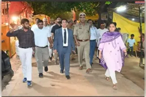 कांवड़ यात्रा को लेकर देर रात सड़कों पर उतरा प्रशासनिक अमला, मंडलायुक्त-डीआईजी समेत अफसरों ने परखी व्यवस्थाएं