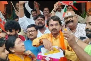 हरीश द्विवेदी को राष्ट्रीय महामंत्री बनाए जाने पर बस्ती भाजपा में उत्साह, जिला कार्यालय पर मनाया जश्न