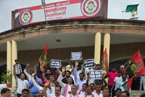 समाजवादी पार्टी जनपद सोनभद्र जनपद की समस्याओं को लेकर जिलाधिकारी सोनभद्र को ज्ञापन सौंपा