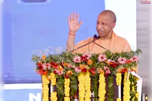 नई पीढ़ी के अधिवक्ता संवैधानिक मूल्यों के प्रहरी बनें और न्याय को जमीनी धरातल तक पहुंचाने में  अहम भूमिका निभाएं..... योगी आदित्यनाथ