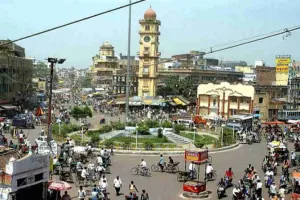 कानपुर जैसे औद्योगिक शहरों का भविष्य : कारखाने लौटेंगे या फिर स्मार्ट सिटी के सपने बचेंगे