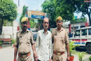 चकेरी पुलिस ने चोरी के सोने के आभूषण गलाकर बेचने वाले आरोपी को दबोचा