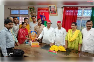 विश्वकर्मा जयंती पर सपा कार्यालय में कार्यक्रम