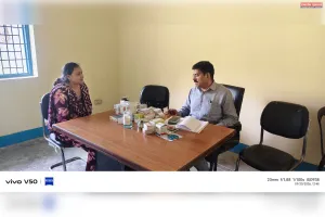 स्वास्थ्य केंद्रों की हकीकत पर CMO का औचक निरीक्षण, पांच कर्मचारी गैरहाजिर मिले