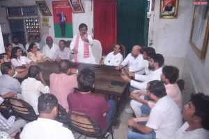 बूथ-बूथ तक पहुंचेगा पीडीए स्वाभिमान सहयोग अभियान, सपा महानगर ने बनाई रणनीति