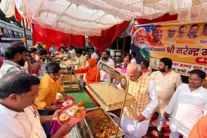 सिद्धार्थनगर  : प्रधानमंत्री नरेंद्र मोदी के जन्मदिन पर  सुंदरकांड पाठ, विशाल भंडारा कार्यक्रम का हुआ आयोजन