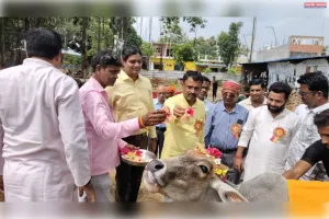 गाय हम सभी के लिए मां के समान, उनकी सेवा सभी का कर्तव्य : हेमन्त जयसवाल