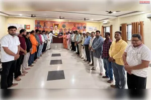भाजपा कार्यालय पर पंडित दीनदयाल उपाध्याय की जयंती श्रद्धापूर्वक मनाई गई