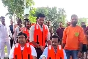 विधायक ने बाढ़ प्रभावित इलाकों का लिया जायज़ा