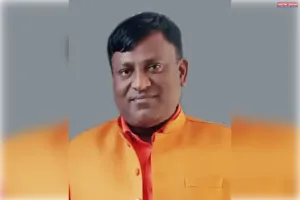 सिसैया खुर्द में पुलिस कार्रवाई पर बवाल, महिलाओं-बच्चों समेत ग्रामीणों की पिटाई का आरोप पांच पुलिसकर्मी निलंबित