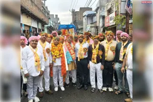 विश्वकर्मा जयंती पर निकली भव्य शोभायात्रा
