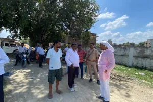 पडरौना : पर्वों की तैयारियों को लेकर विकास कार्यों का निरीक्षण, समयबद्ध पूरा करने के निर्देश
