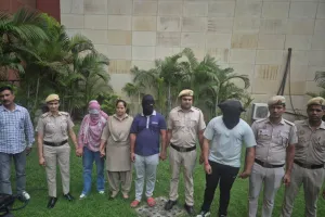 75 लाख की संपत्ति बिक्री की जानकारी के बाद लूट की साजिश का पुलिस का दावा, भांजी समेत तीन गिरफ्तार