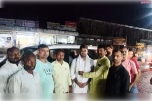 कोन में कांग्रेस  राष्ट्रीय  सचिव का कांग्रेसियों ने  किया गर्मजोशी के साथ  स्वागत 