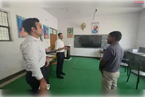 शैक्षिक गुणवत्ता में सुधार को लेकर डीएम सख्त