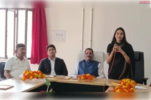 हिन्दी भारतीय भाषाओं की सिरमौर- अपर जिला जज