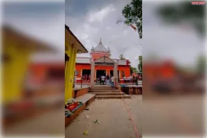 भदेश्वरनाथ मंदिर मे महिला के गले से उचक्के ने सोने का चेन छीना