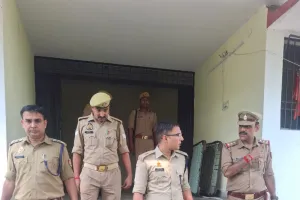 अपर पुलिस अधीक्षक ऑपरेशन ने किया दुद्धी थाना  का आकस्मिक निरीक्षण,  दिए गए आवश्यक दिशा-निर्देश