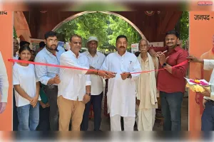 सेवा संकल्प अभियान के तहत विकास भवन में विशाल प्रदर्शनी का आयोजन