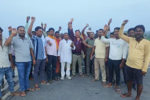 नवयुवक संघर्ष मोर्चा ने कोन में एयरपोर्ट की मांग को लेकर बनाई  रणनीति,एयरपोर्ट के निर्माण से  होगा आवागमन आसान