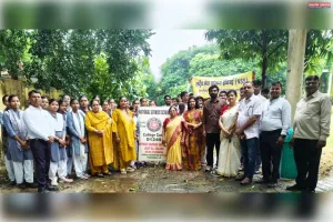 एनएसएस स्थापना दिवस पर स्वच्छता अभियान व जागरूकता रैली का आयोजन